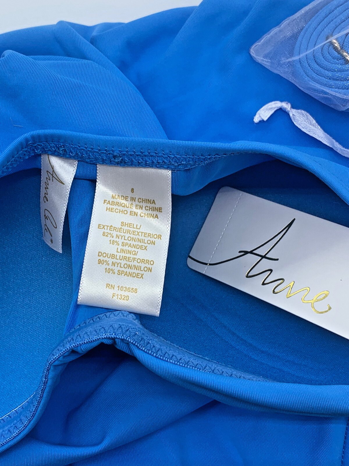 Women’s Swimsuit Sz 6 Anne Cole Blue Twist Front Bandeau 1 Piece. MSRP $88 D009