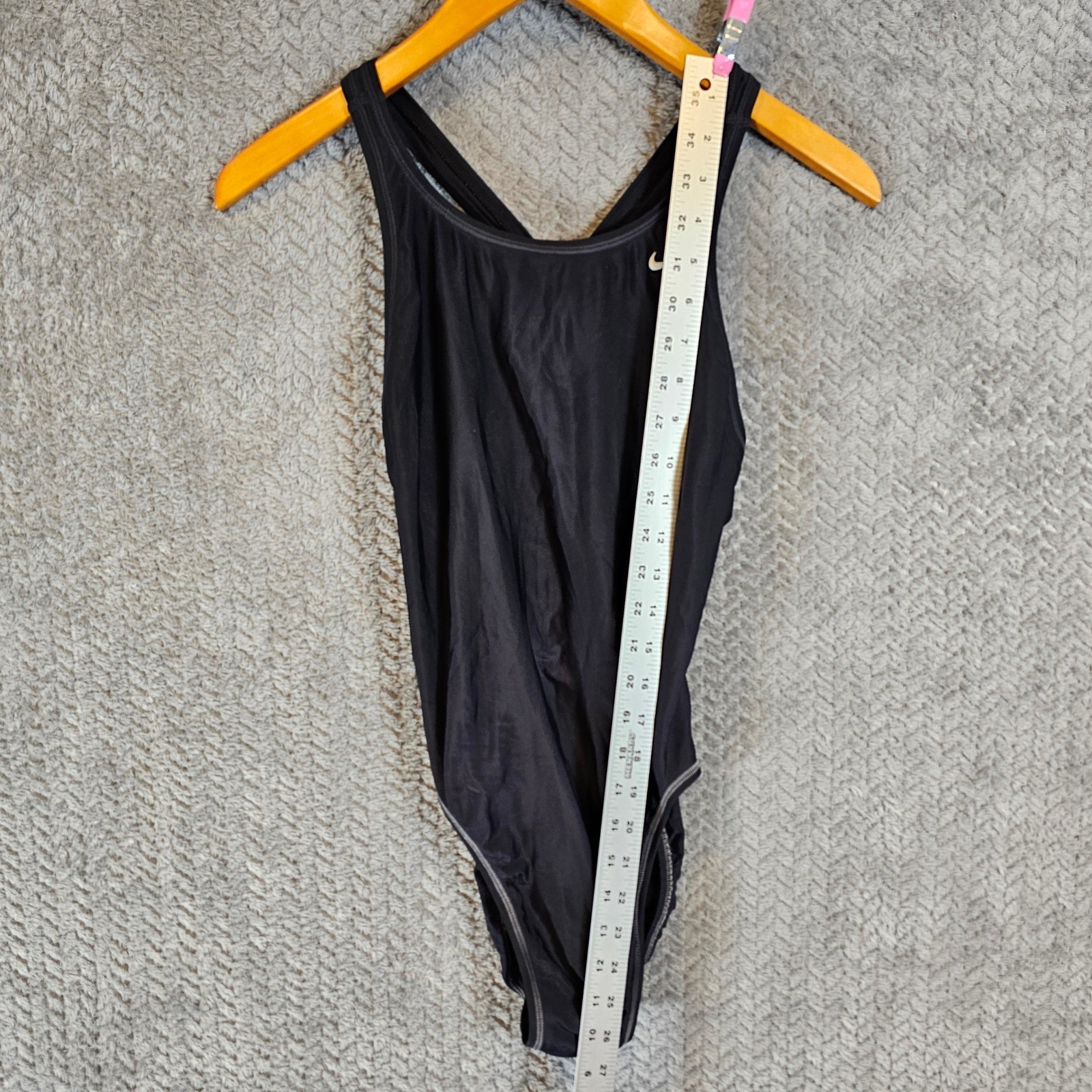 Nike Swim Womens Black Performance Crossback One Piece Swimsuit Size 34 8