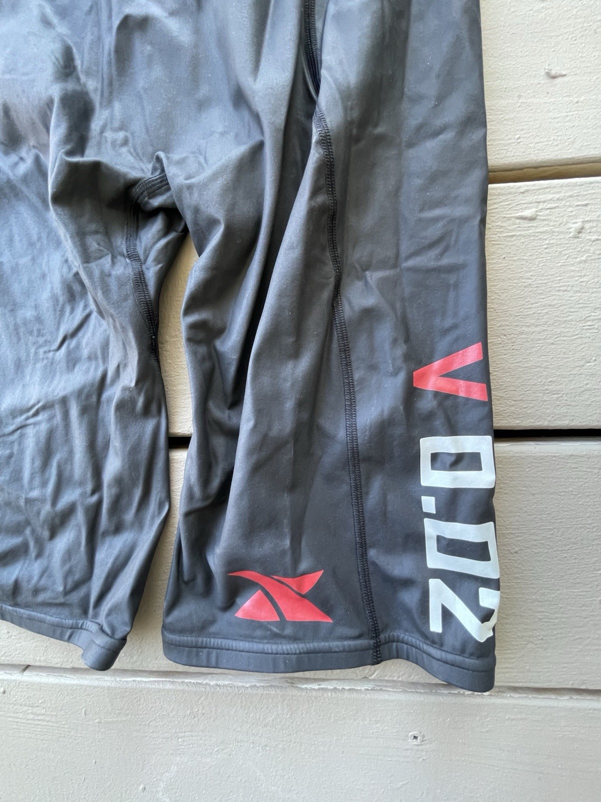 Xterra V 0.02 Women’s Black Sleeveless Wetsuit Medium.