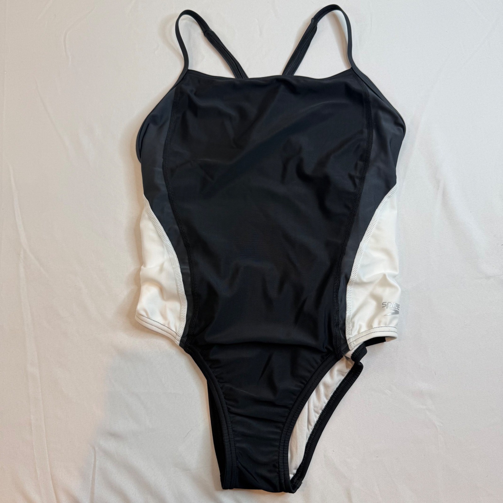 Speedo Womens Black White Colorblock Crossback One Piece Swimsuit 8/34 7192101