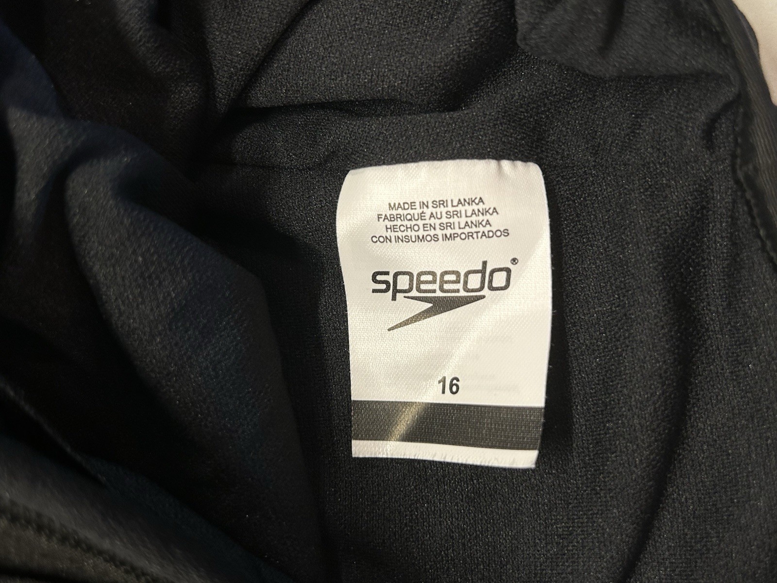 Speedo Women’s Swimsuit One Piece Endurance Ultraback Solid Contemporary Cut 16
