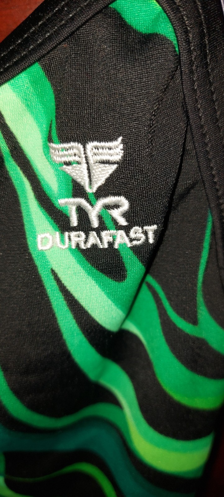 TYR-SWIMSUIT BLACK AND GREEN – NEW NO TAGS- S34 – BODY & LINING 100% POLYESTER