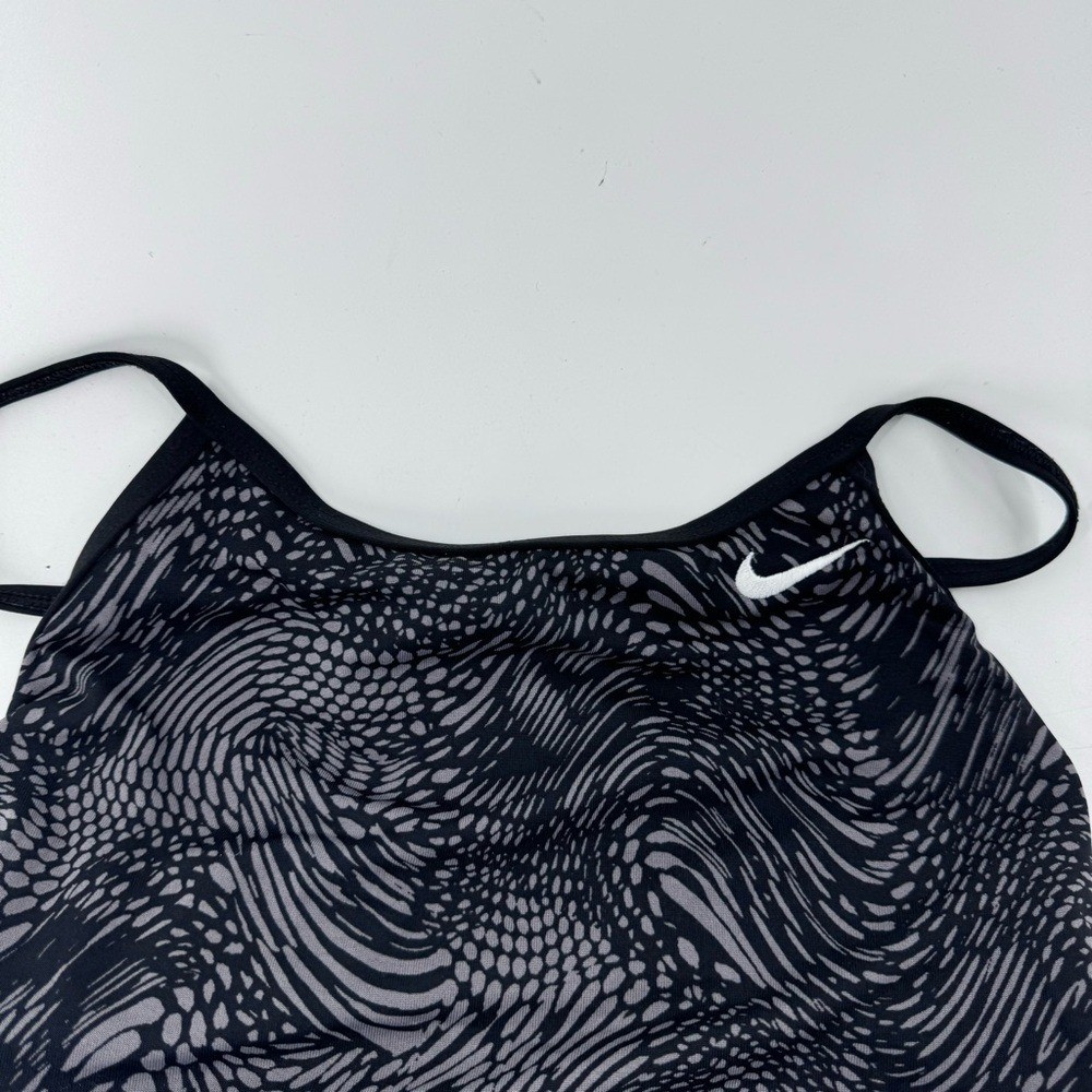 Nike Geo Alloy Poly Blend Nike Dri fit One Piece Swim Suit