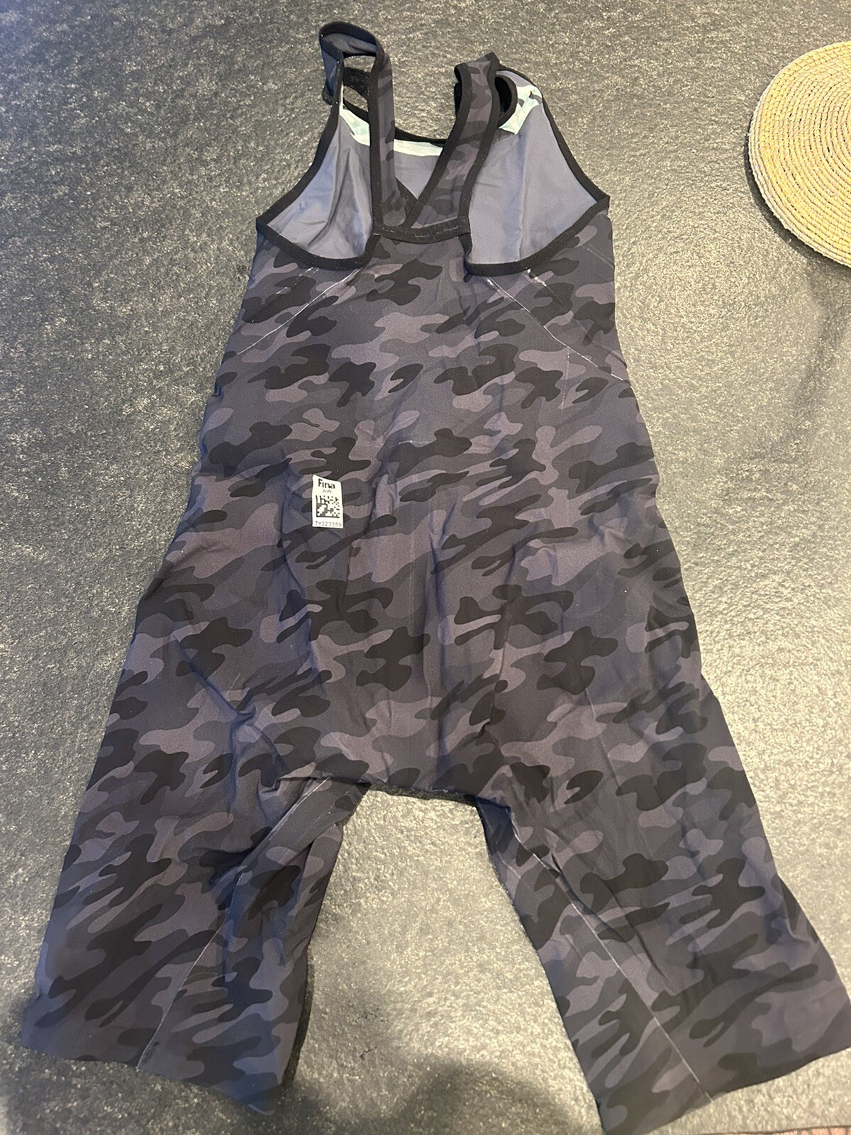 VENZO closed back tech Competition Swim Suit women Bk camo size 26 – Great Cond