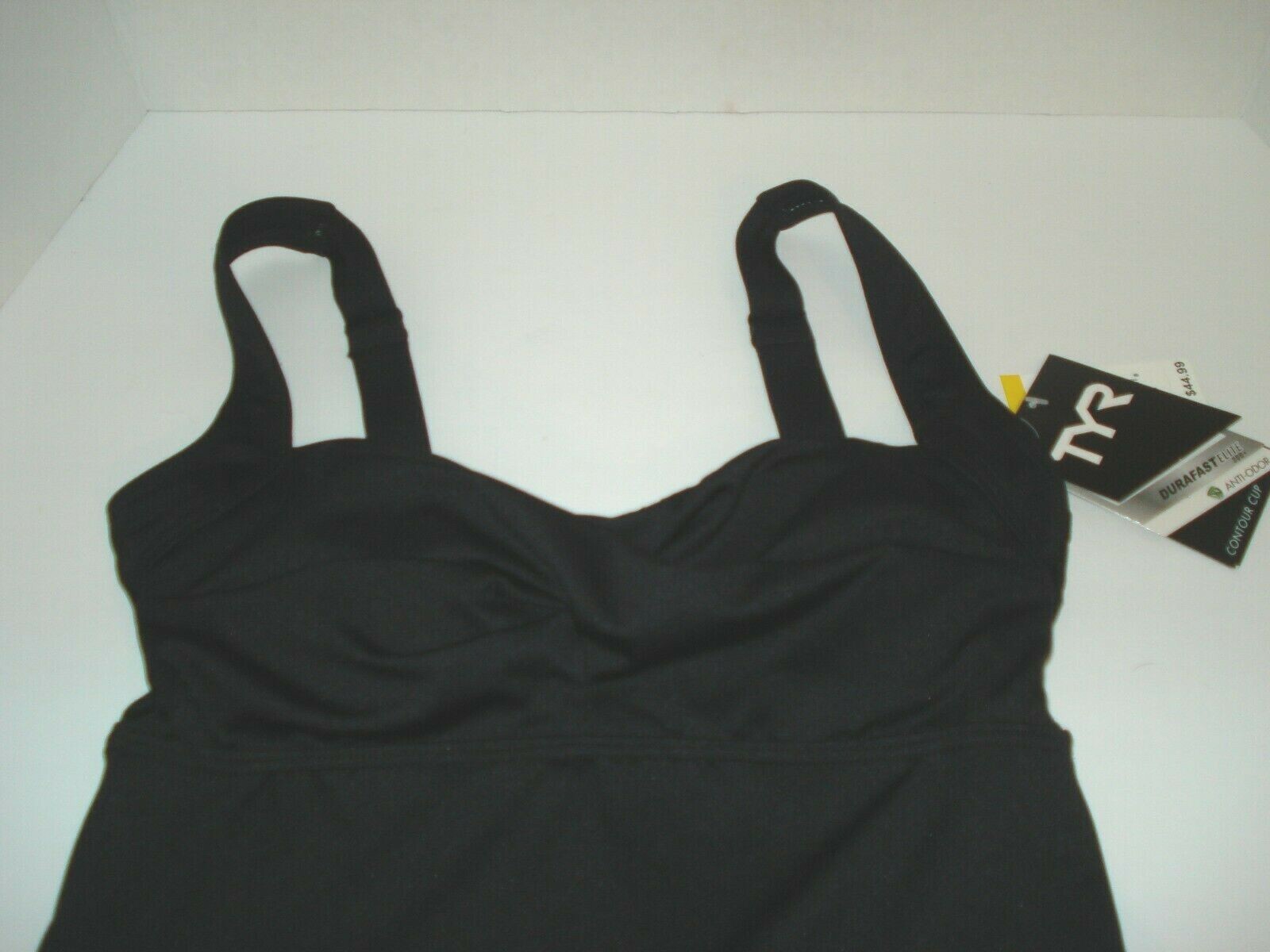 TYR Durafast Twisted Black Bra Tankini Top Size 6 NWT