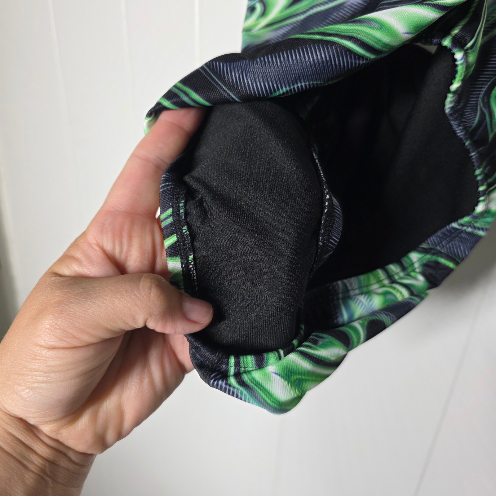 Dolfin Uglies Womens One Piece Swimsuit 36 Green Black Swirl Flame Athletic Swim