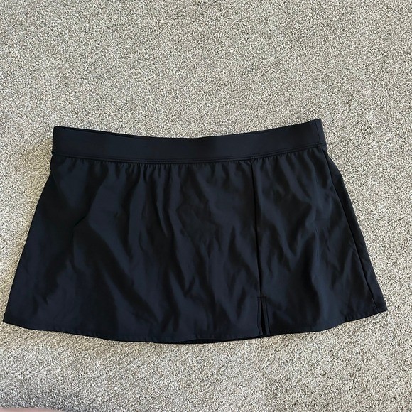 Aqua Green Women’s UPF 50 Split Swim Skirt Black Size XL