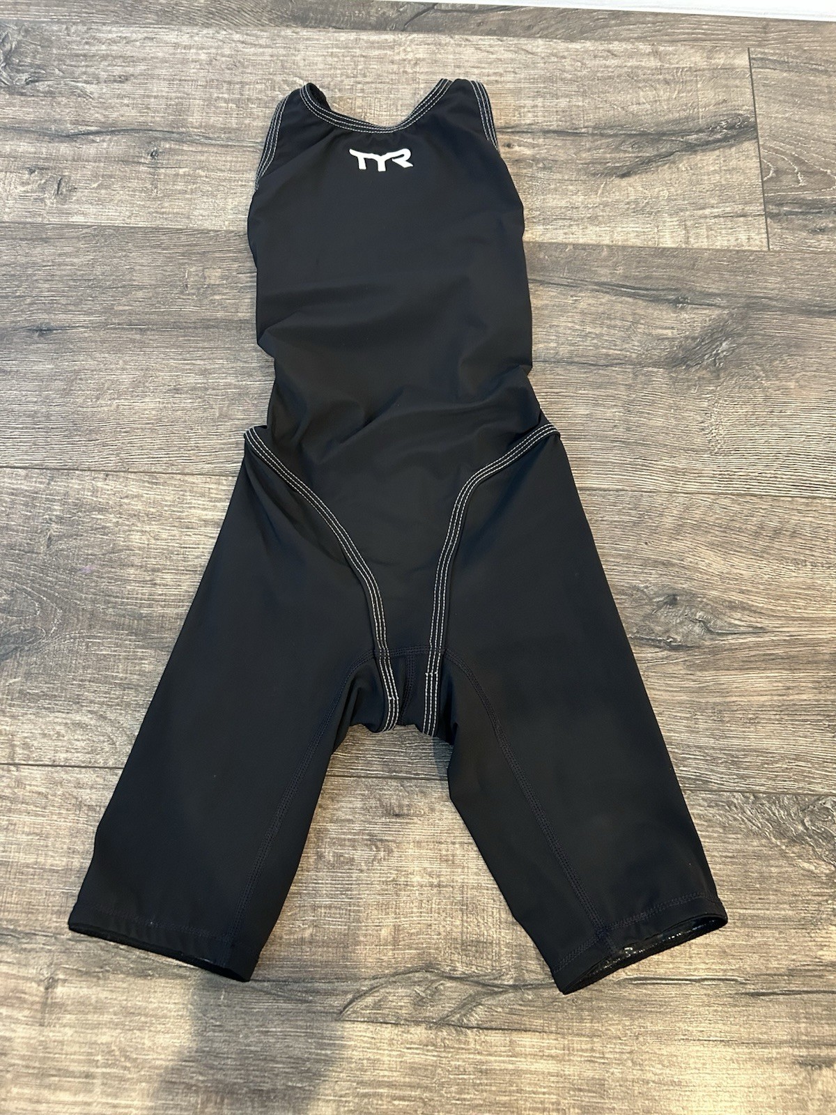 TYR Women’s Thresher Black Open Back Size 18 Kneeskin Tech Swimsuit Approved 12u