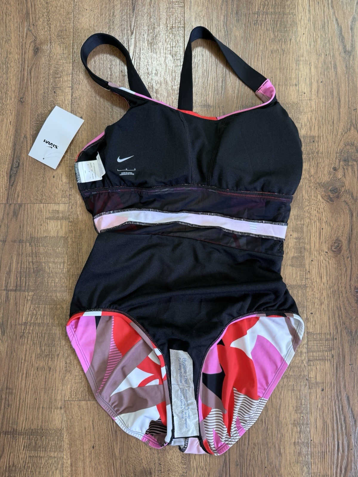 Nike One Piece Competitive Swimwear Swimsuit L Pink Red Floral