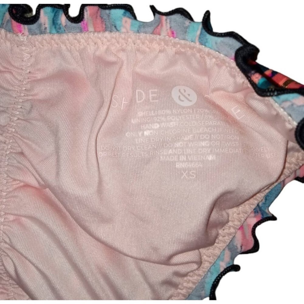 Shade & Shore Women’s Wave Ruffle Cheeky Bikini Bottom,– Ikat, Pink