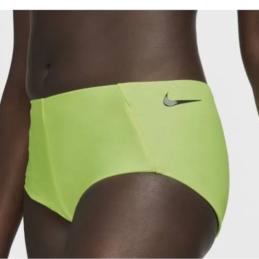 NWT Nike women’s Hydralock Cheeky Swim shorts, size XL ^