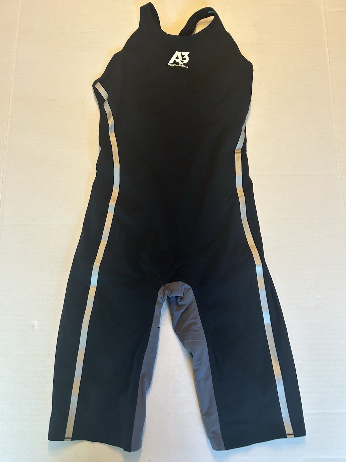 V3 TEAM VICI FEMALE POWERBACK TECHNICAL RACING SWIMSUIT BLACK SILVER SZ 24 Women