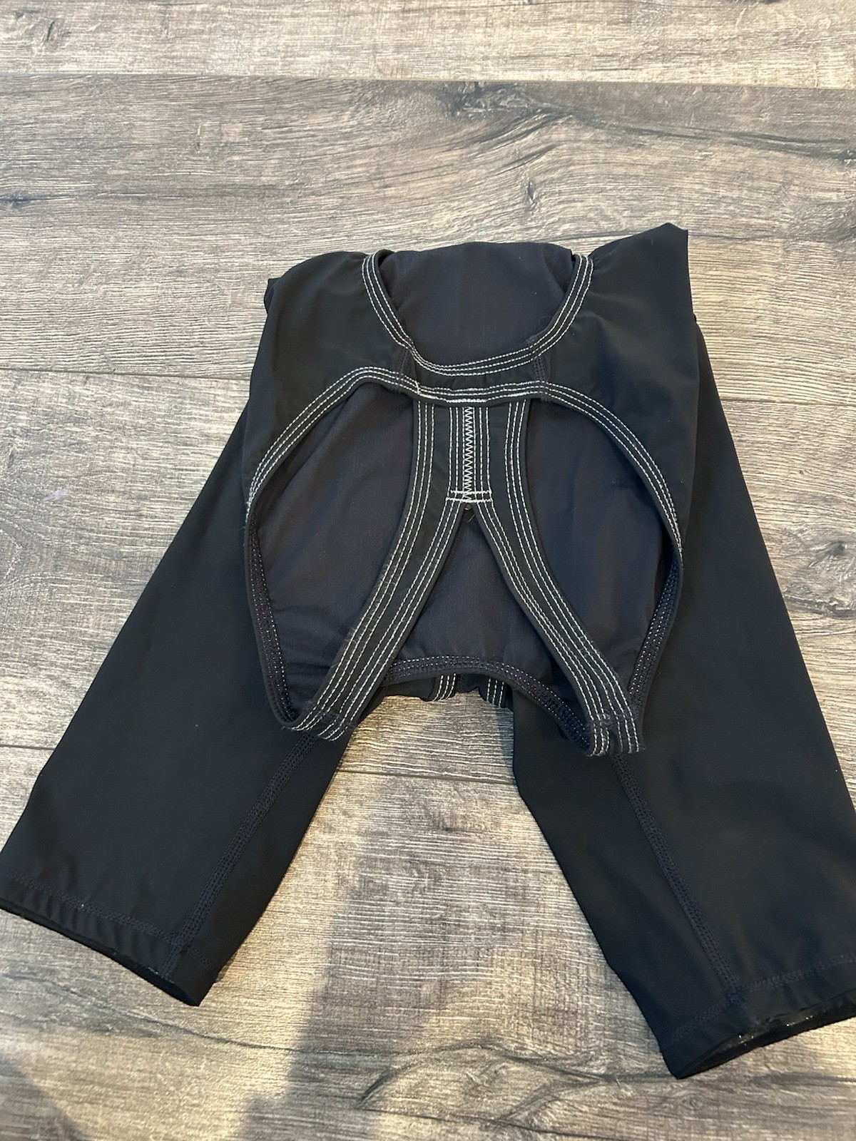 TYR Women’s Thresher Black Open Back Size 18 Kneeskin Tech Swimsuit Approved 12u