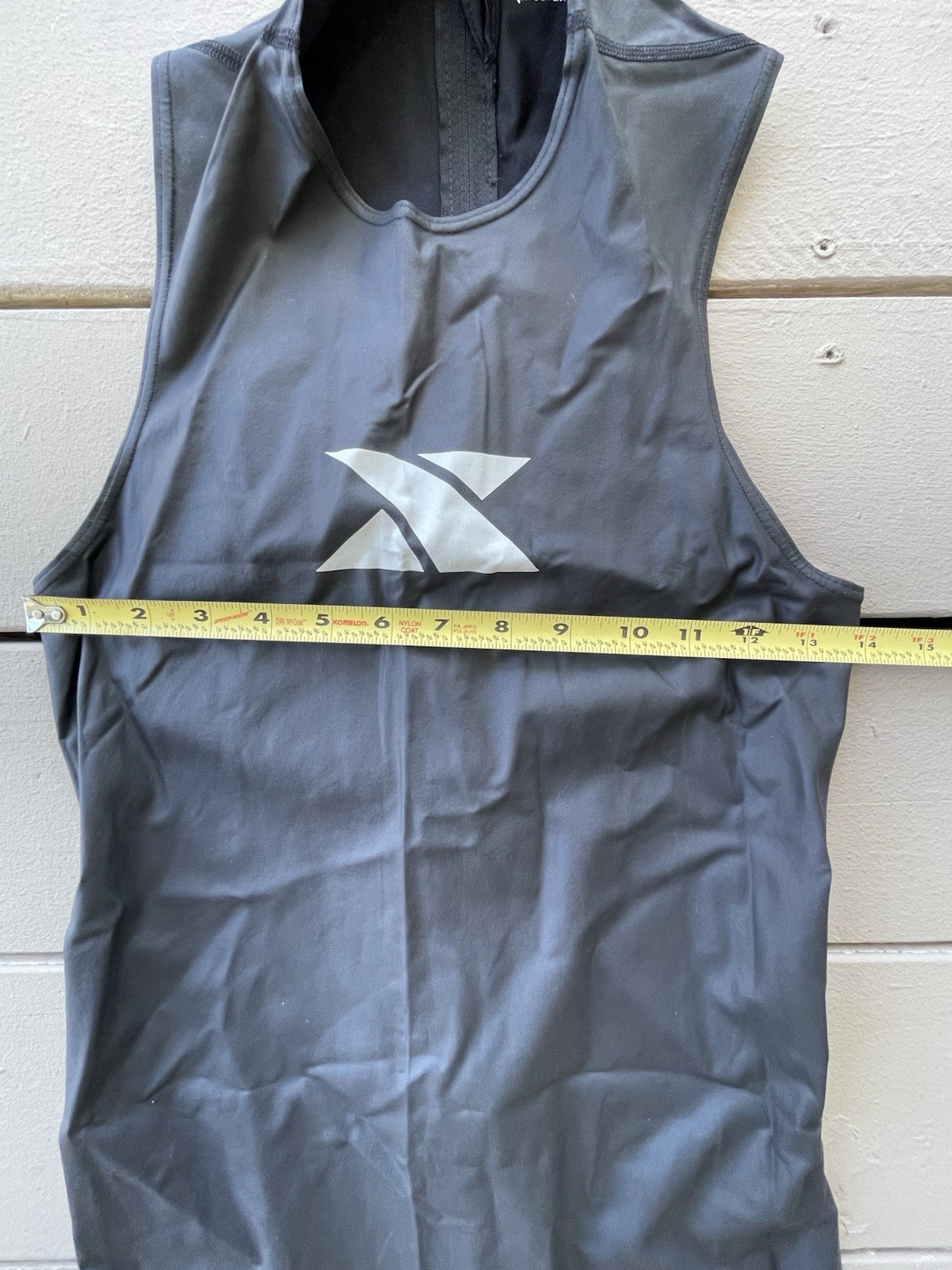Xterra V 0.02 Women’s Black Sleeveless Wetsuit Medium.