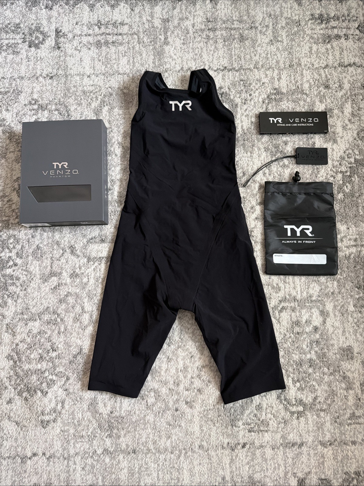 TYR Women’s Venzo Phantom Open Back Tech Suit – Solid 30 NWT