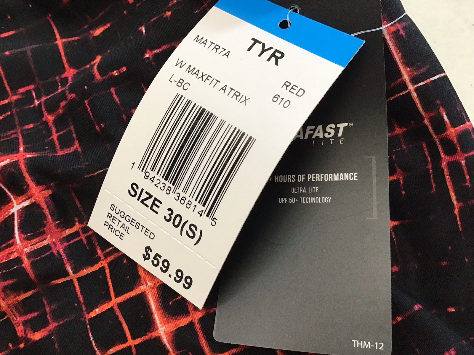 New TYR Women’s Size 30 (S) Atrix Maxfit Swimsuit Black Red Durafast (T12-15)