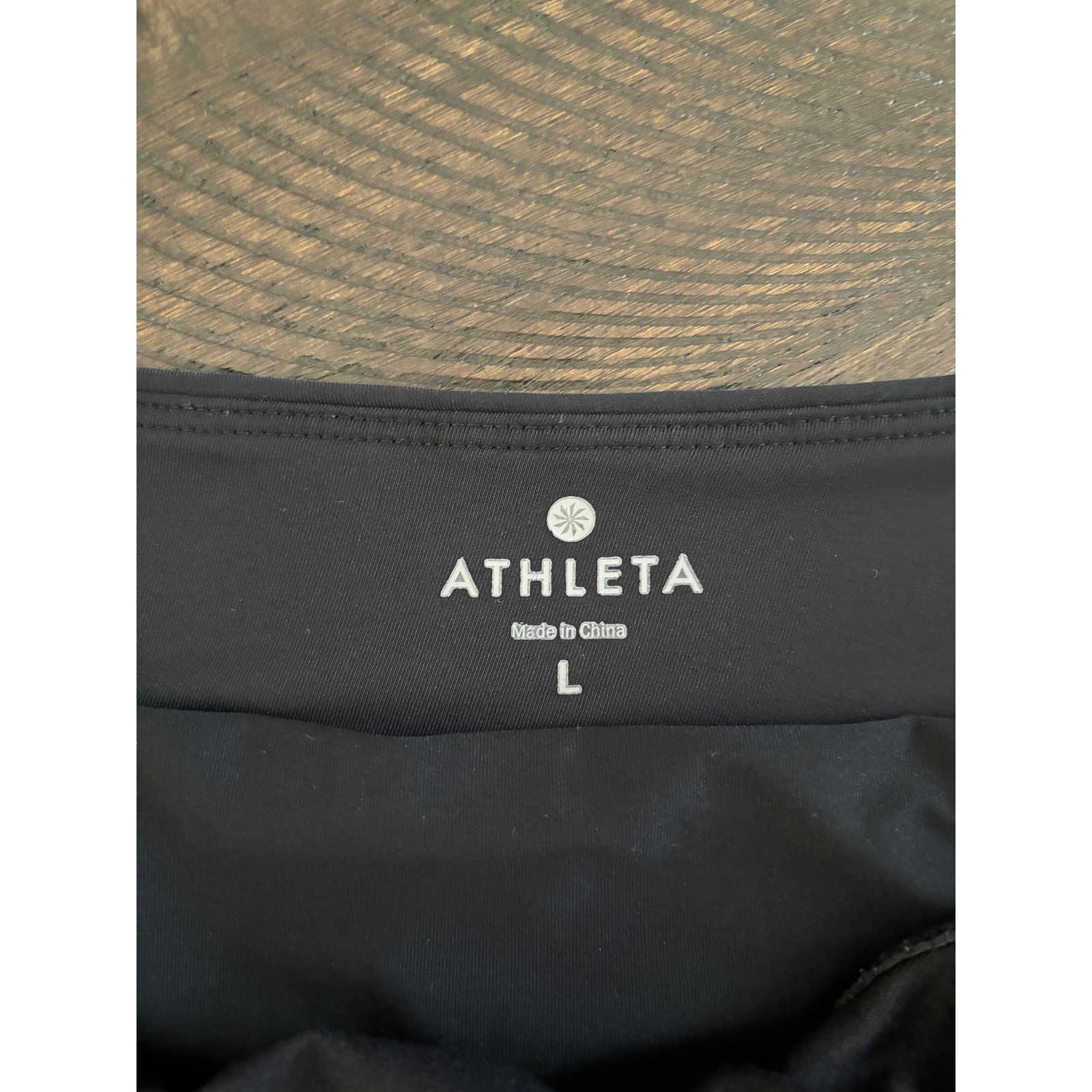 Athleta Kata Swim Skirt Womens Large Black Resort Vacation Tropical Athletic
