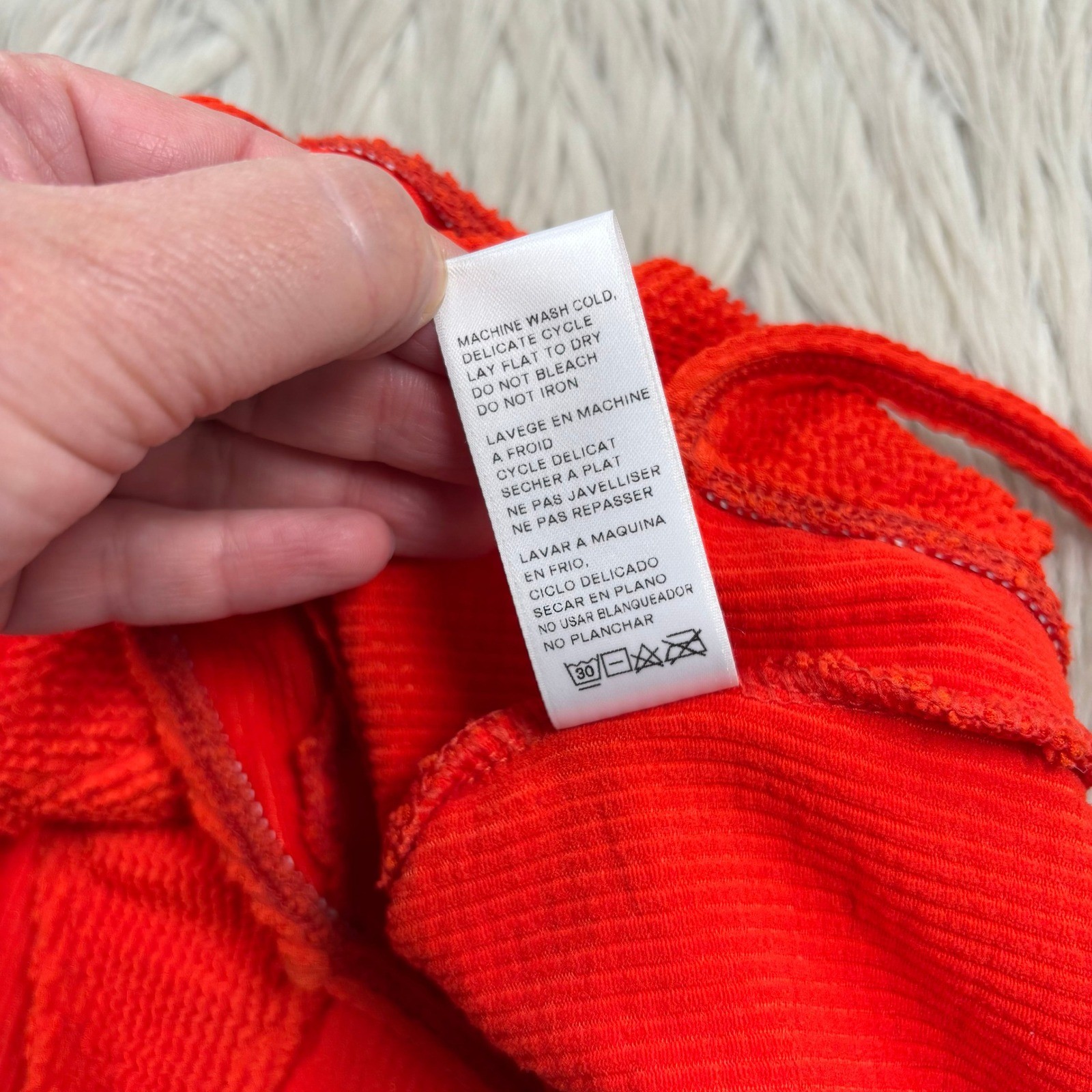 Good American Women’s S / M (1/2) Red Always Fits One Piece Swimsuit Resort