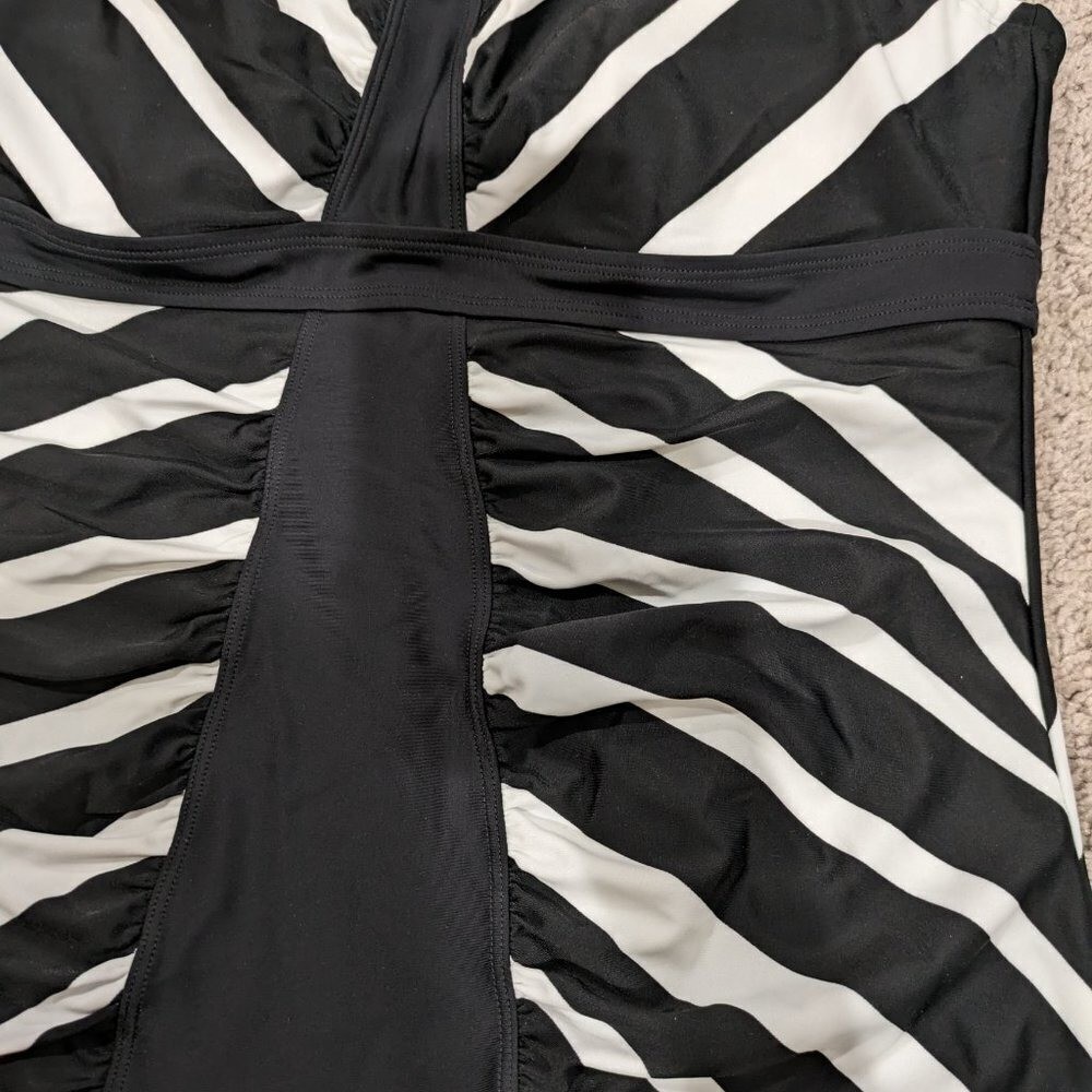 Athleta Belize Stripe Bandeau tankini 40B/C