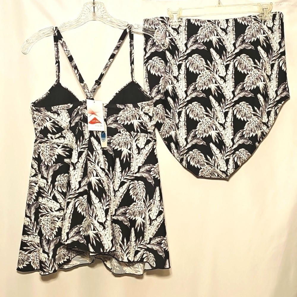 NWT Clubswim Caribbean Palms Black & White Womens 2-piece Swim Suit 20W & 22W