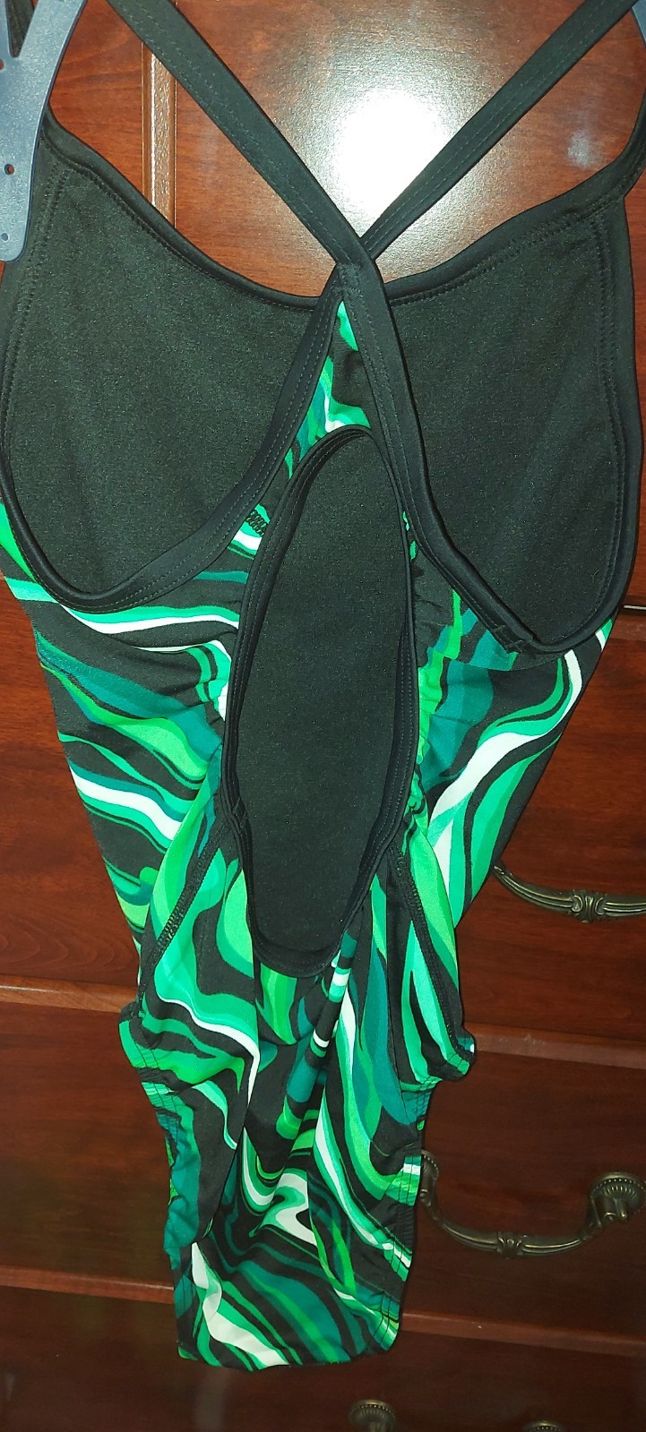 TYR-SWIMSUIT BLACK AND GREEN – NEW NO TAGS- S34 – BODY & LINING 100% POLYESTER