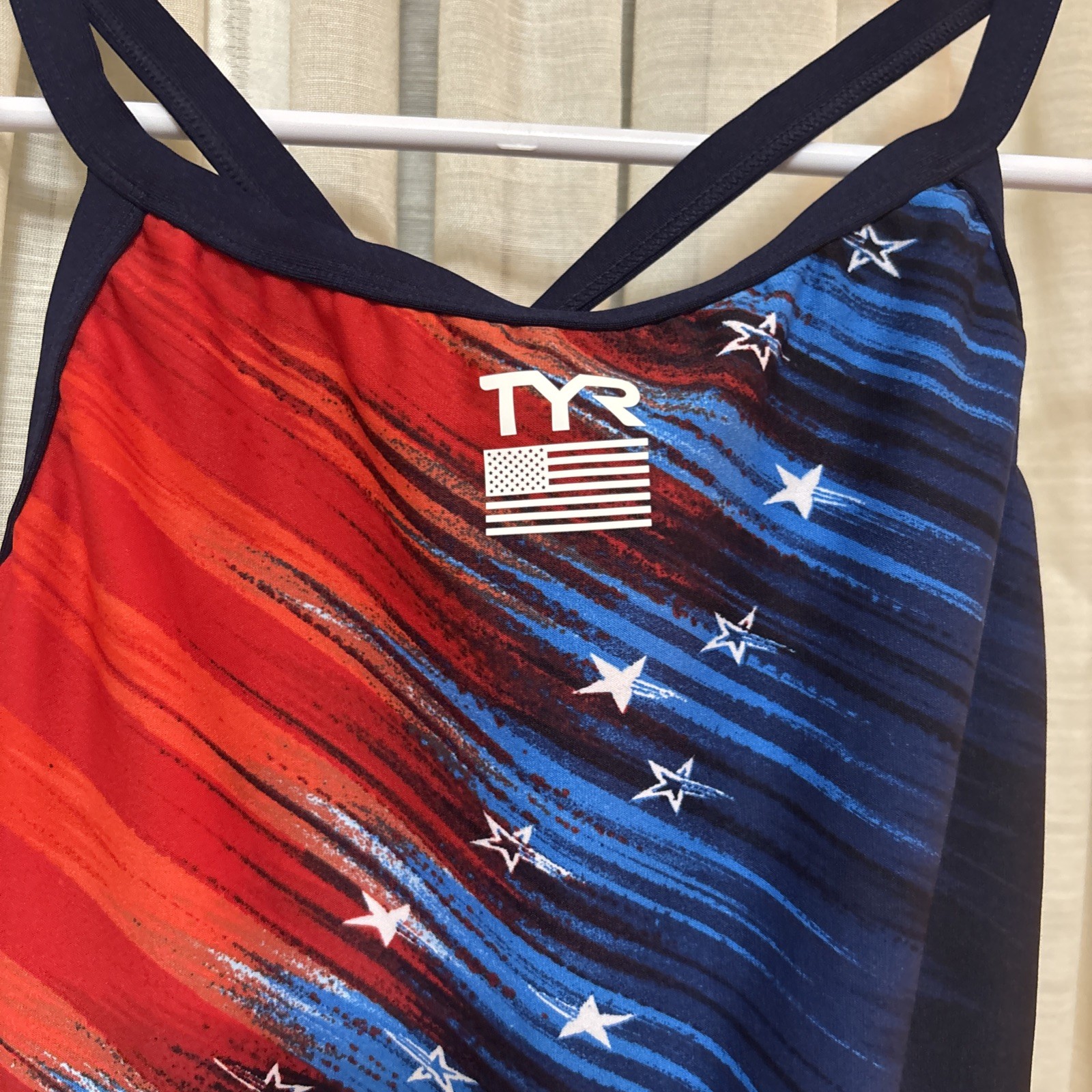NWT Women’s TYR 34 Red/Navy 1-Piece Swimsuit DMDFIT Valiance Durafast Patriotic