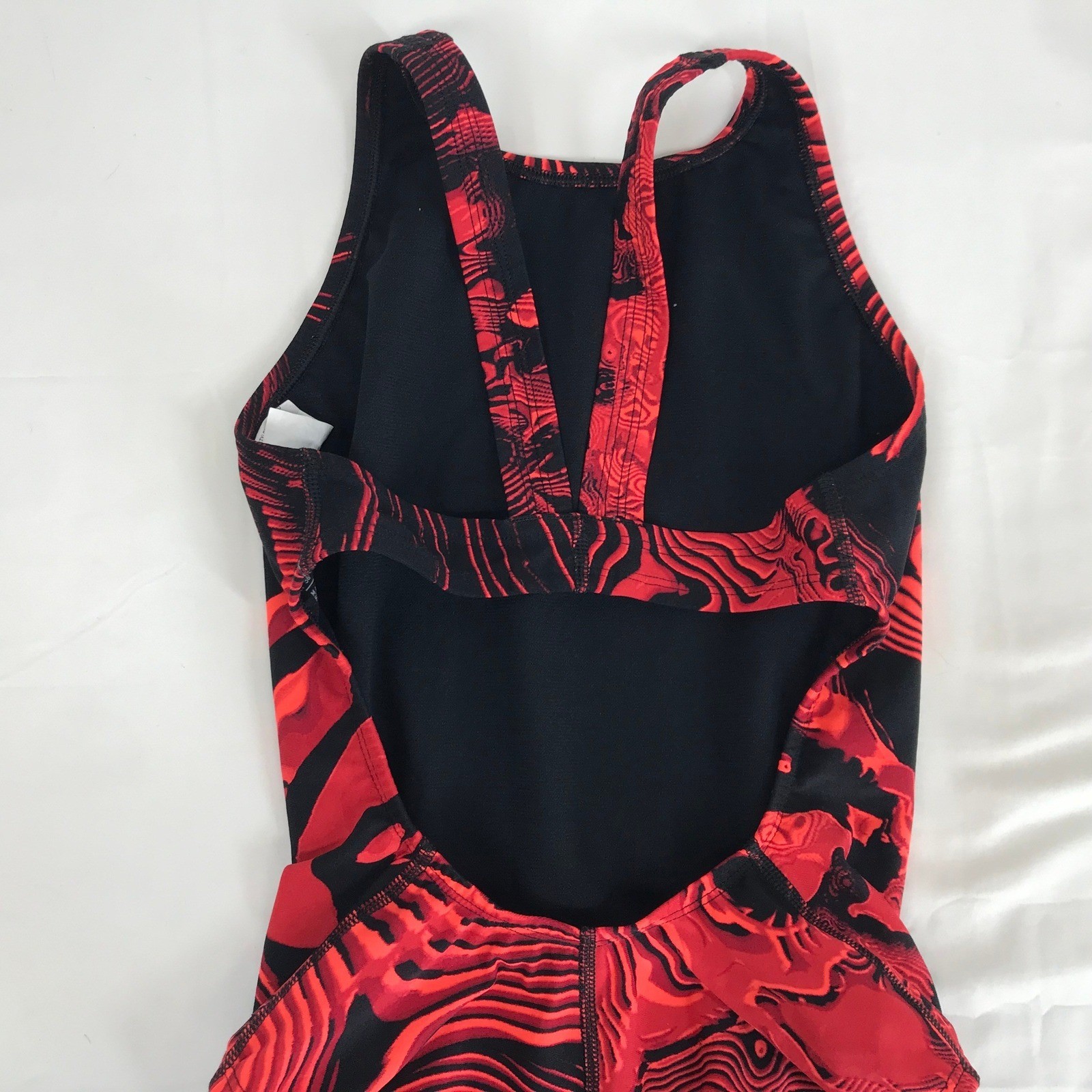 Nike Womens One Piece Swimsuit Red Black Topographic Print Size 30 NESS8020