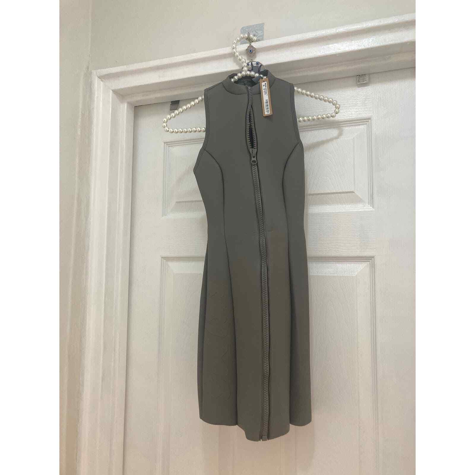 SKIMS Size XXS RUBBERIZED SCUBA SWIM MOCK NECK DRESS GREY CHALK NWT GRAY KIM K