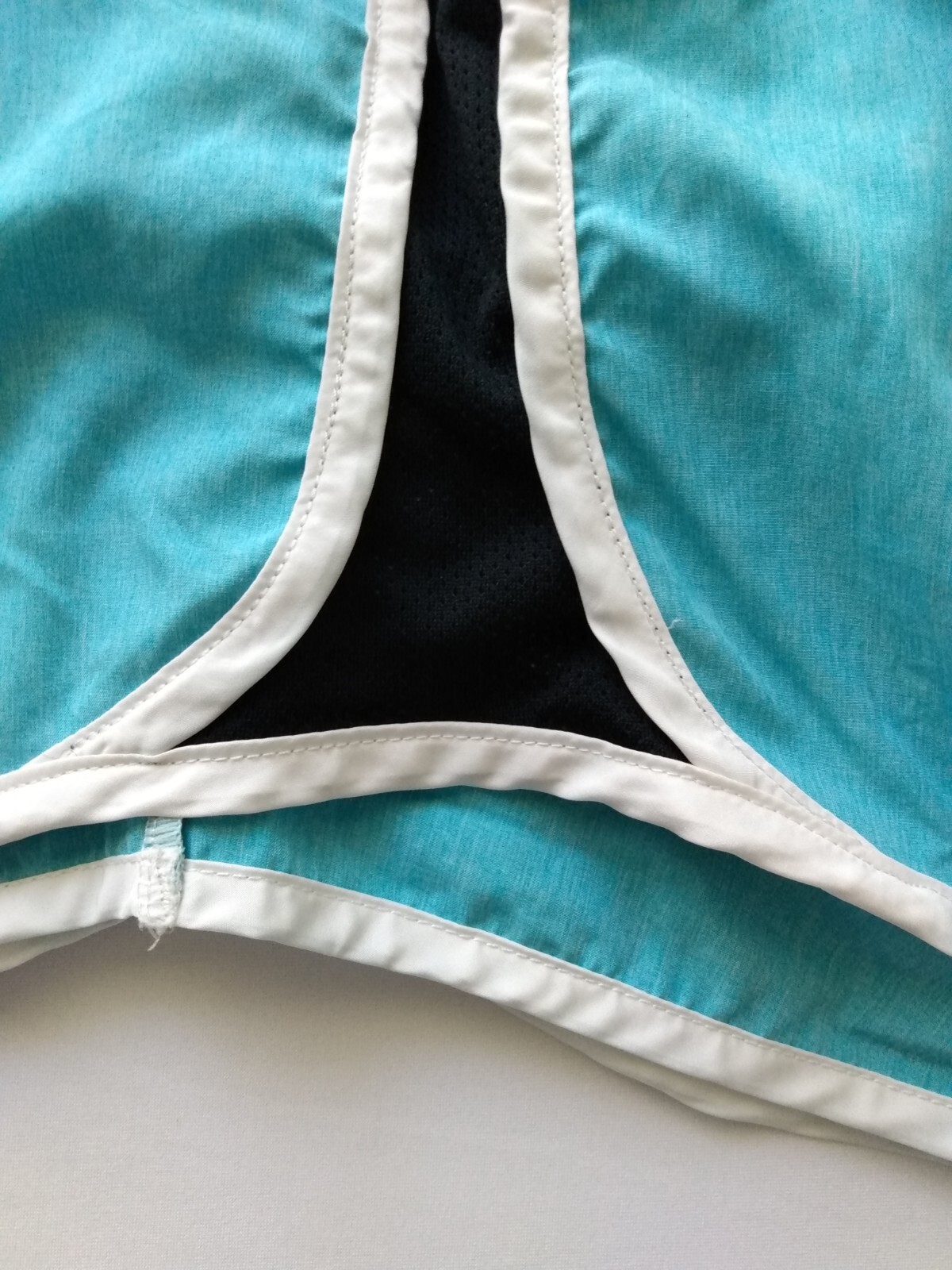 Raya Sun Shorts Women’s Large Track Run Swim Lined Side Stripe Aqua Black