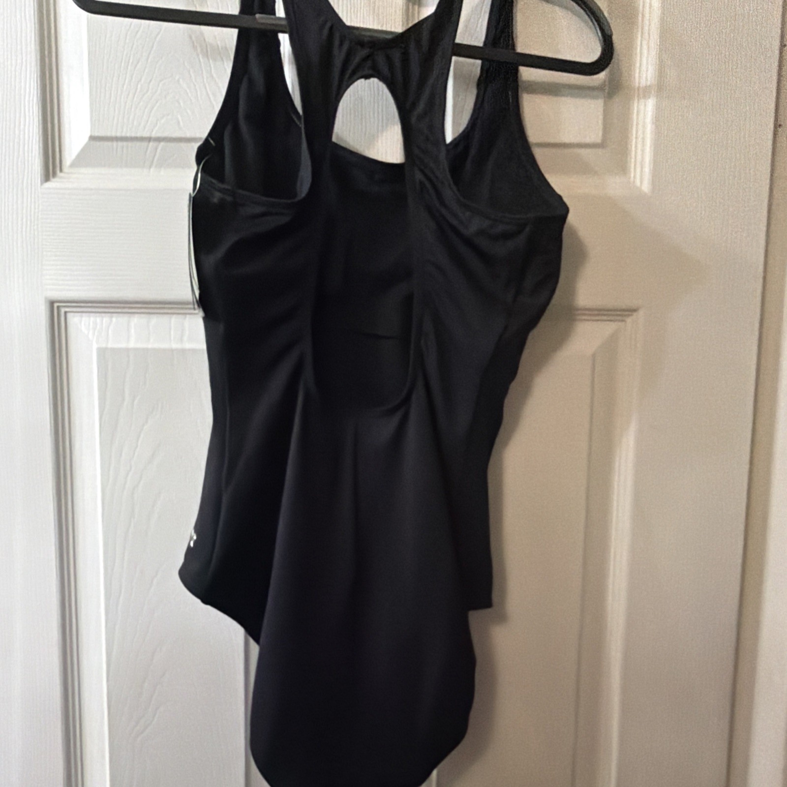 TYR Swimsuit One Piece Solid Female Color Black NWT. Size 16