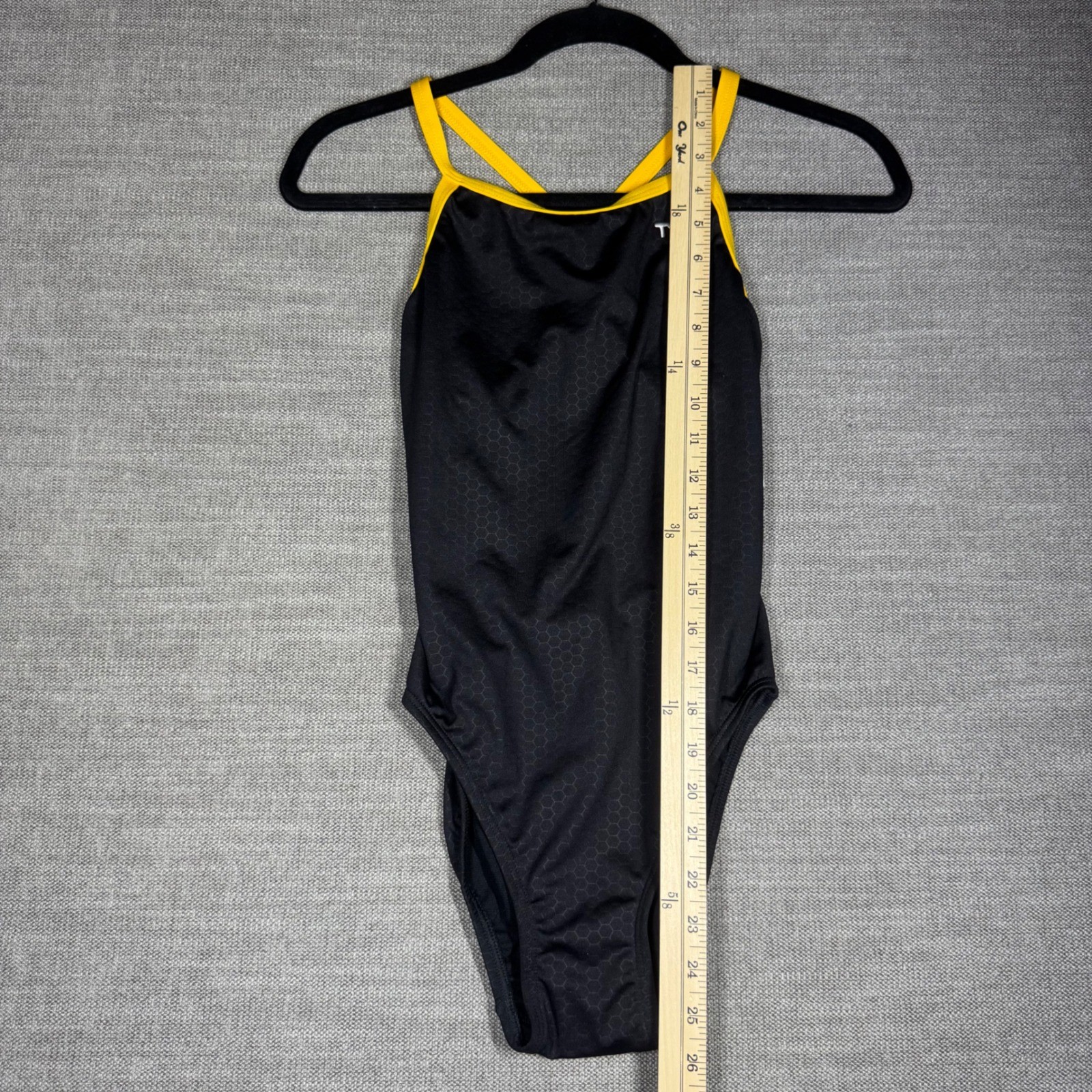TYR Hexa Diamondfit Swimsuit Black Gold Durafast Elite Size 34 NWT