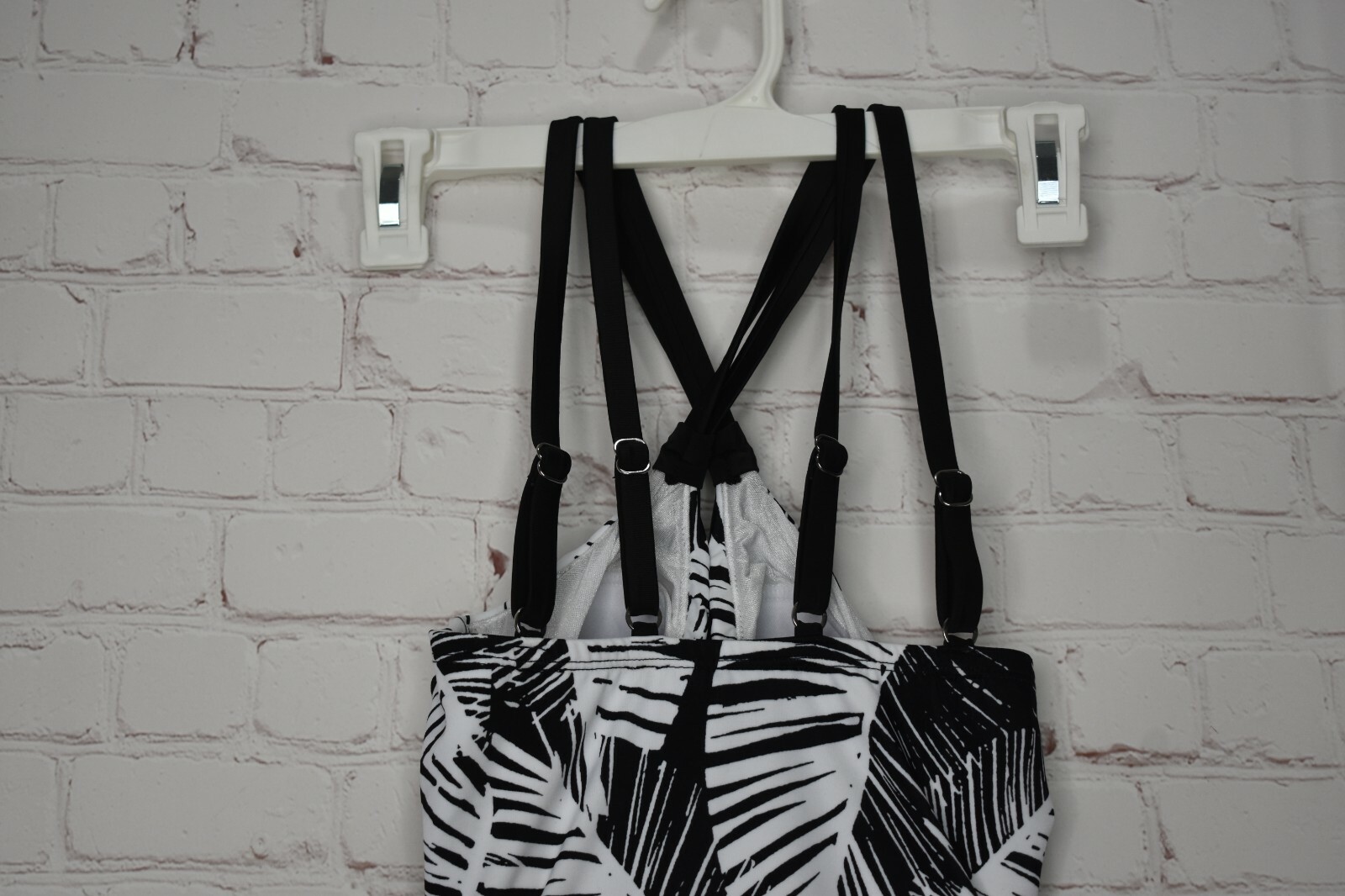 Coastal Blue Women’s Control One Piece Swimsuit Polished Palm Size Small NWOT