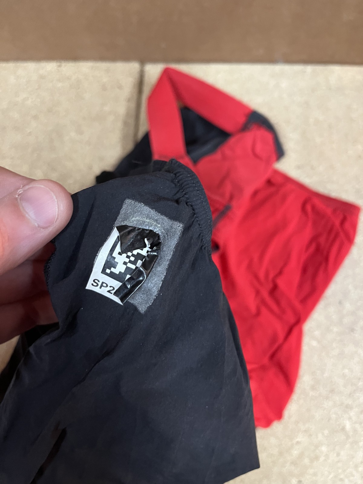 Speedo LZR Racer Pro Recordbreaker Kneeskin Size 29 Female Red Black C80