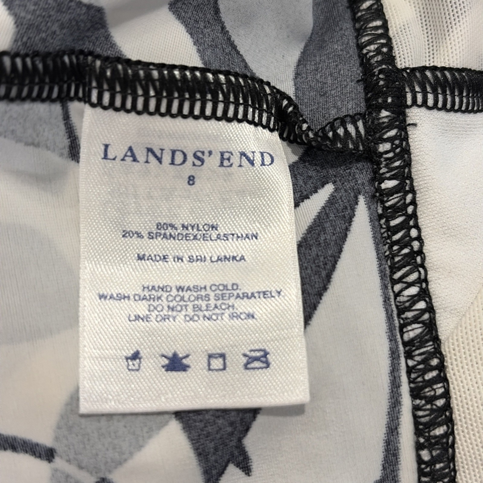 Lands’ End Tankini Top Sz 8 Women’s Black & White Floral Halter Beach Summer