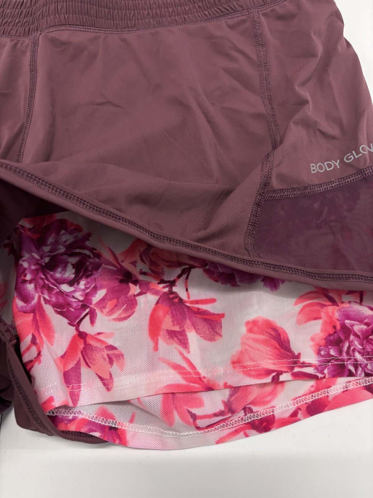 Women’s 2-in-1 Running Shorts Floral Liner Plum Burgundy Size Large Activewear