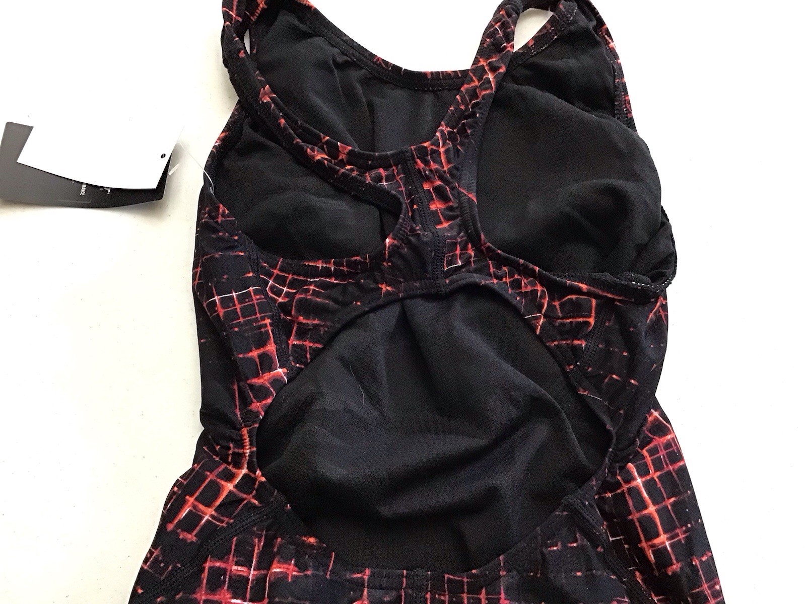 New TYR Women’s Size 30 (S) Atrix Maxfit Swimsuit Black Red Durafast (T12-15)