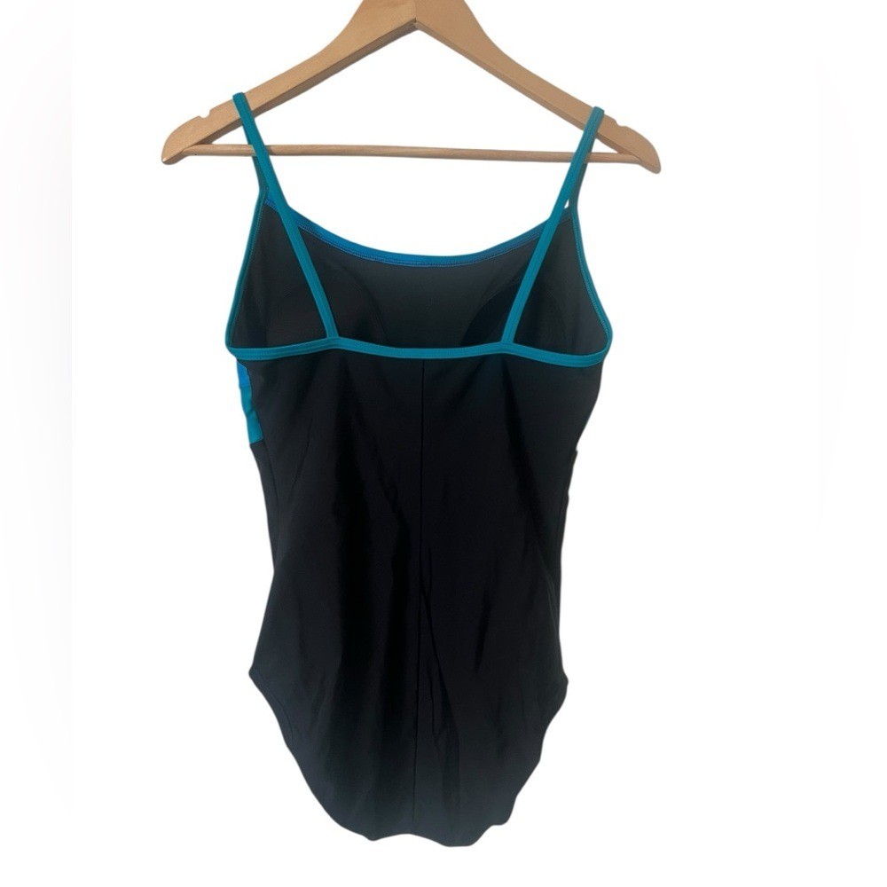 Speedo Women’s Blue and Black Color Block One Piece Swimsuit