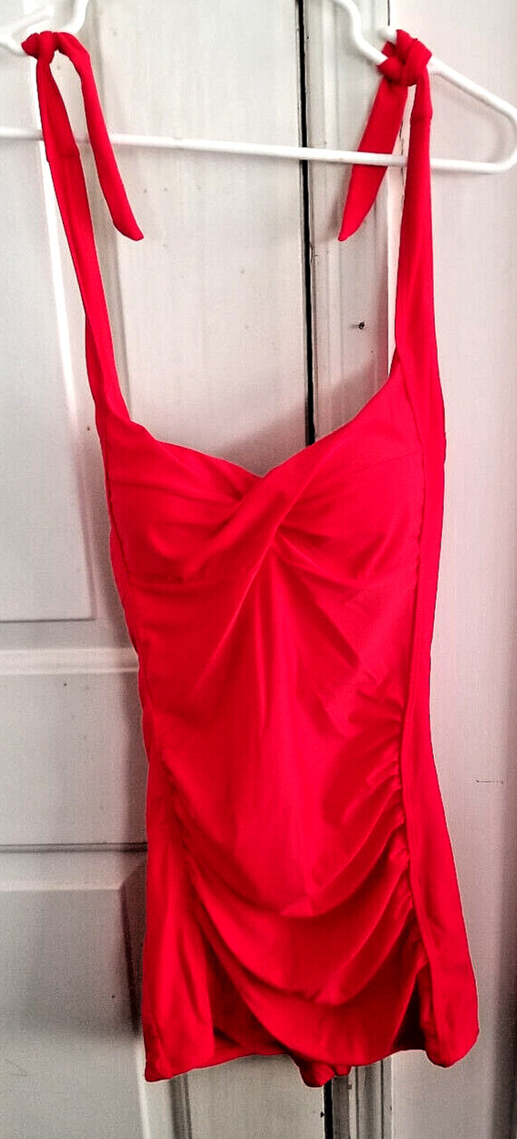 TYR SPORT WOMEN’S Solid Diamondback-1 PIECE SWIM SUIT-SZ 30