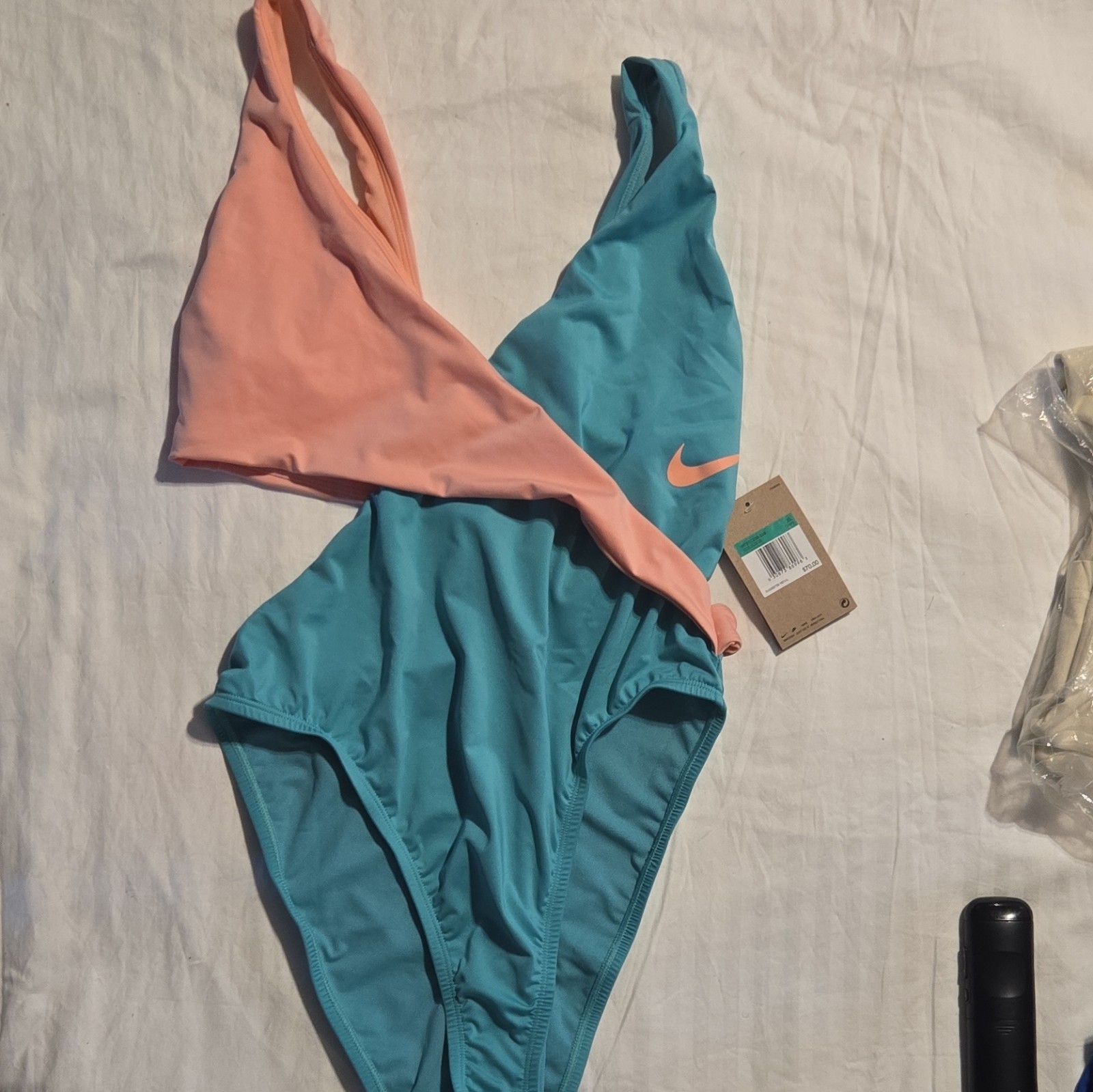 Nike Women’s XL Cut-Out One Piece Competitive Swimwear 100% Recycled Polyester