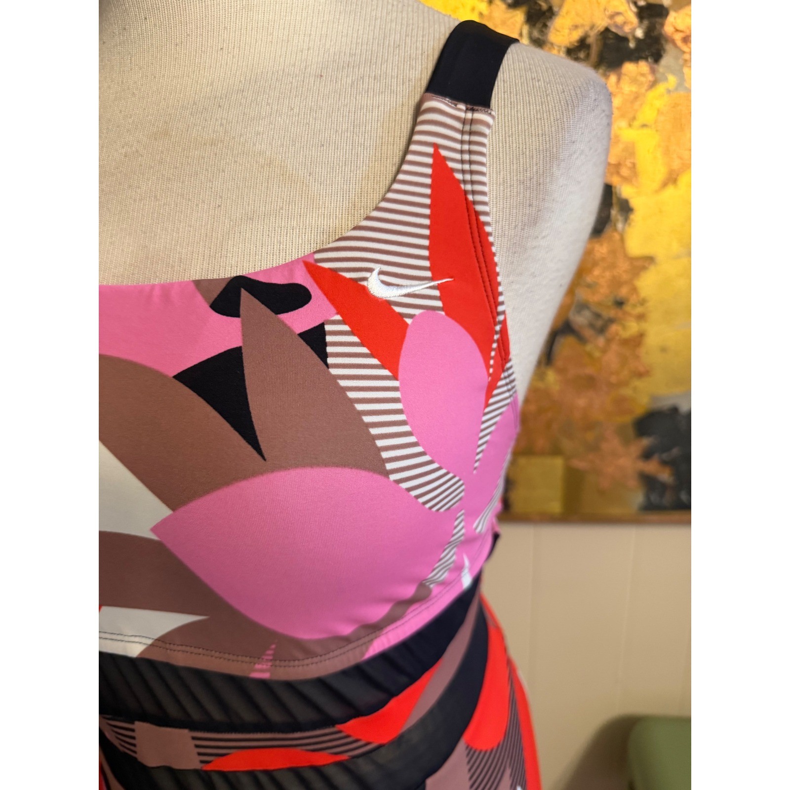 Nike Jungle One Piece Women’s Swim Suit With Mesh Cut Outs EUC XL