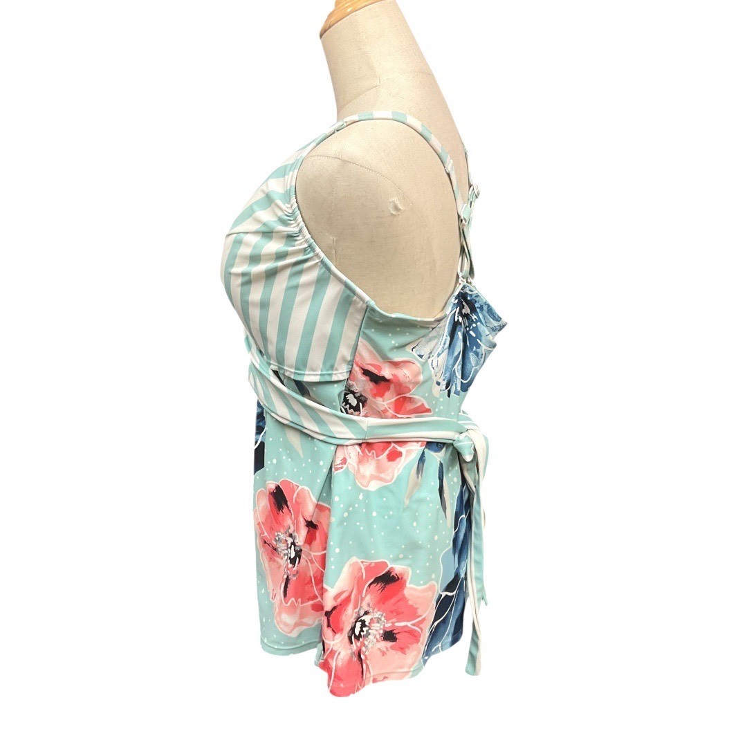 Cacique Women’s Sleeveless Stripe Floral Printed Tankini Swimsuit Top Size