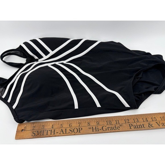 Longitude One-Piece Swimsuit, Black/White Slimming, Built in Bra, Women’s 12