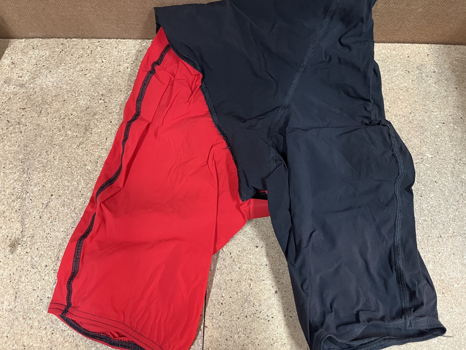 Speedo LZR Racer Pro Recordbreaker Kneeskin Size 29 Female Red Black C80
