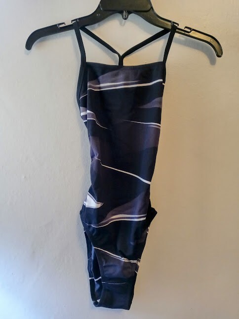 Speedo Women’s Endurance+ Infinite Pulse One Back Swimsuit Size 28 Black/White