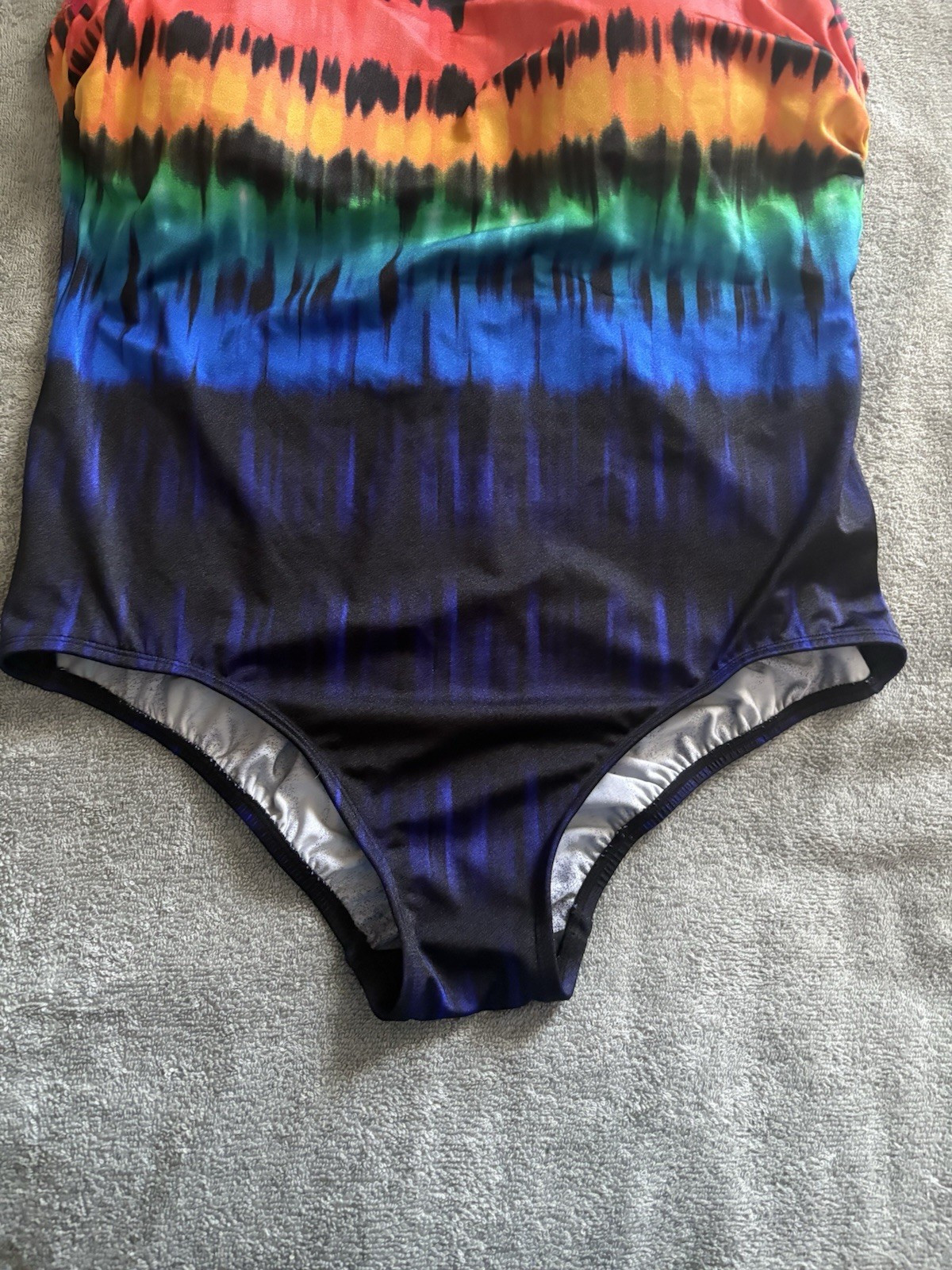 Longitude Heated Waters Crossback One Piece Swimsuit size 22