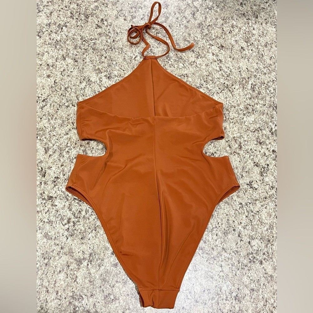 Parade Cut Out One Piece Swimsuit in Golden Hour Size Large