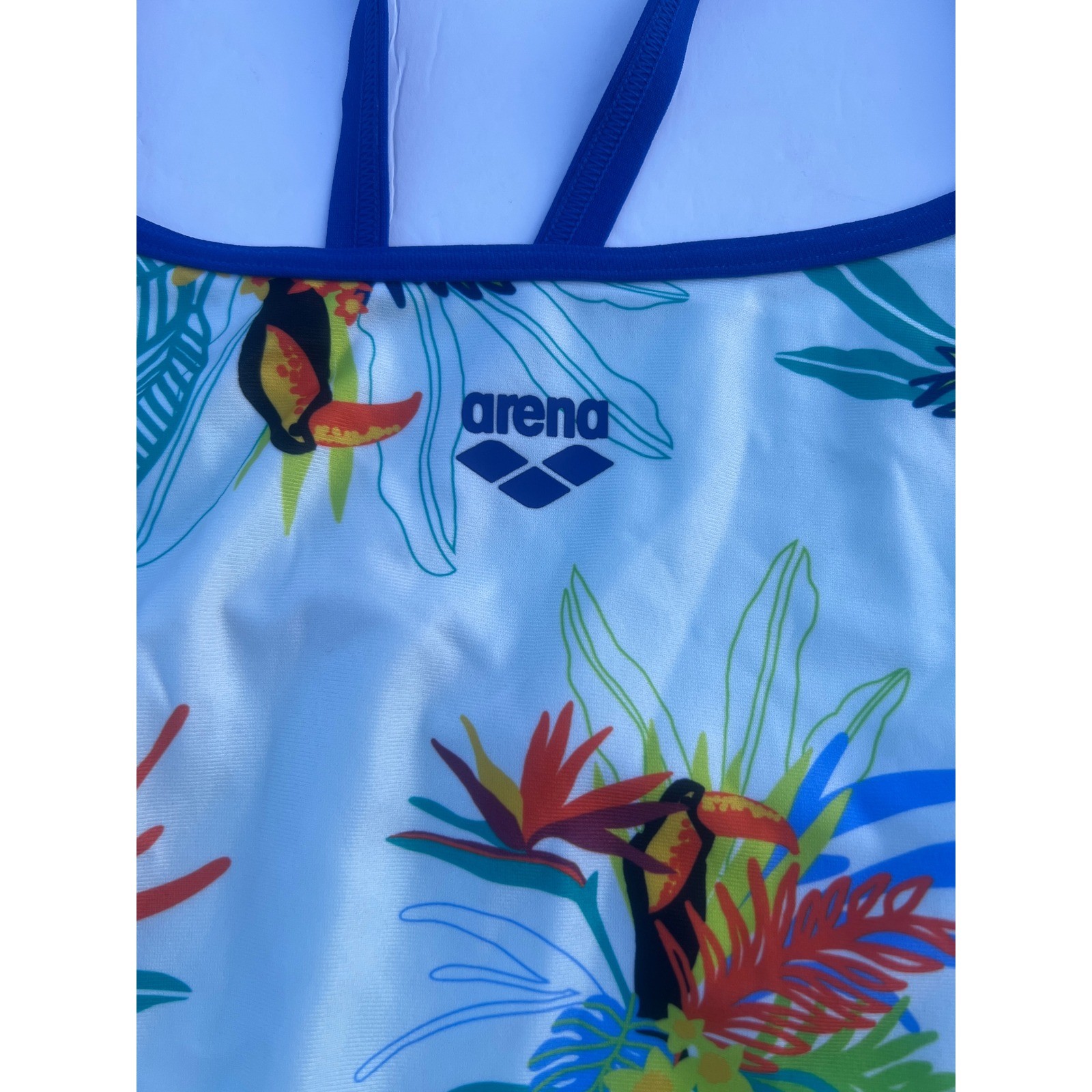 Arena Toucan Super Fly Back One Piece Swimsuit Tropical Floral Size 32