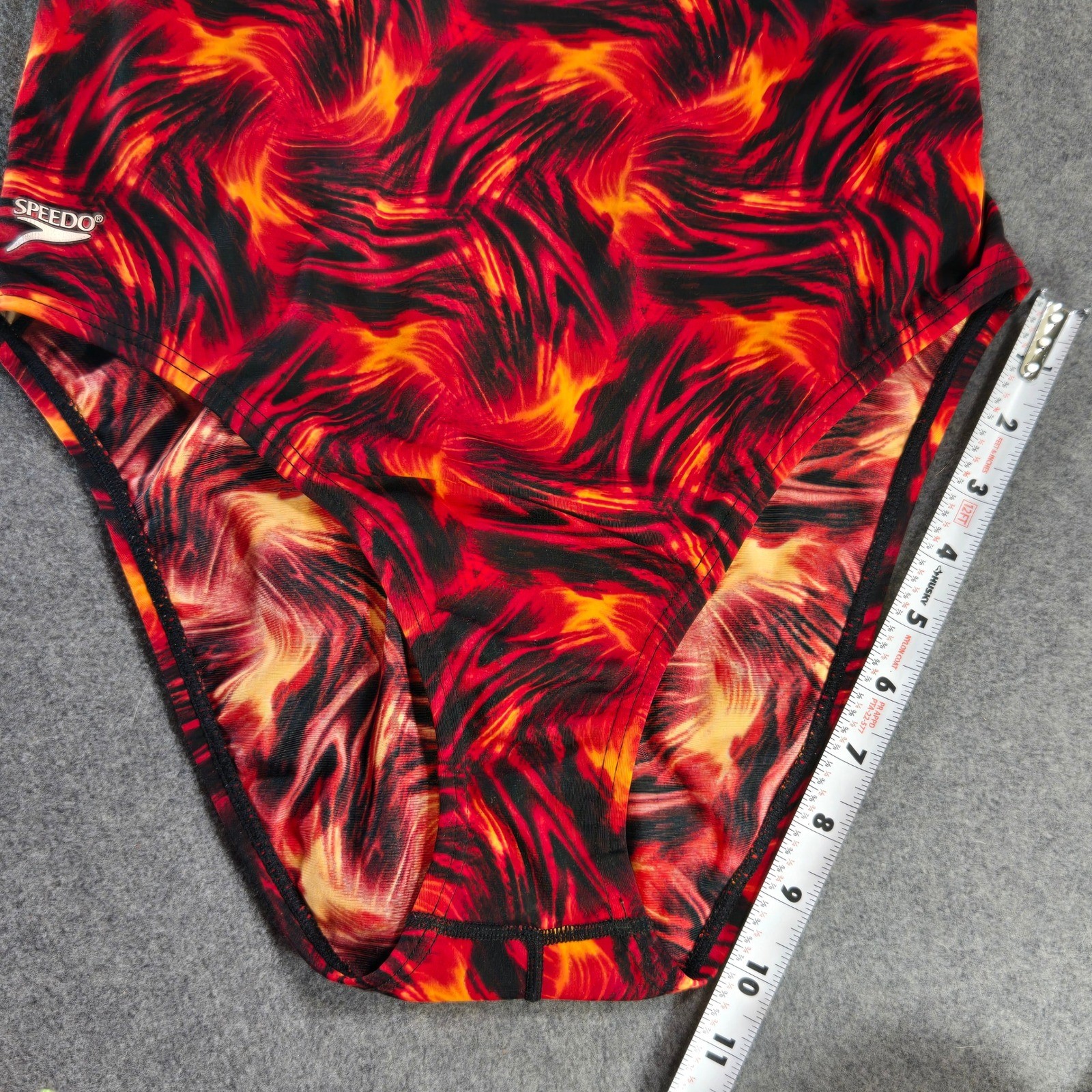 Speedo Womens Red Orange Flame Print One Piece Swimsuit Crossback Size 10/36