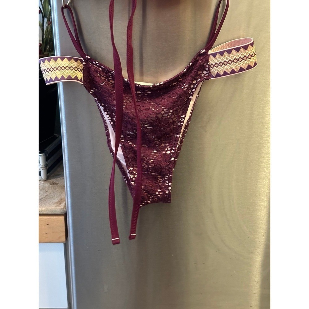 Shade & Shore southwestern style Bikini 2piece all lace with nude lining Sz36C