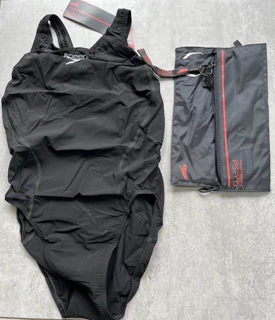 Speedo Fastskin FSPRO Swimsuit Record Breaker Aqualab Female Black 28-38″ Pouch
